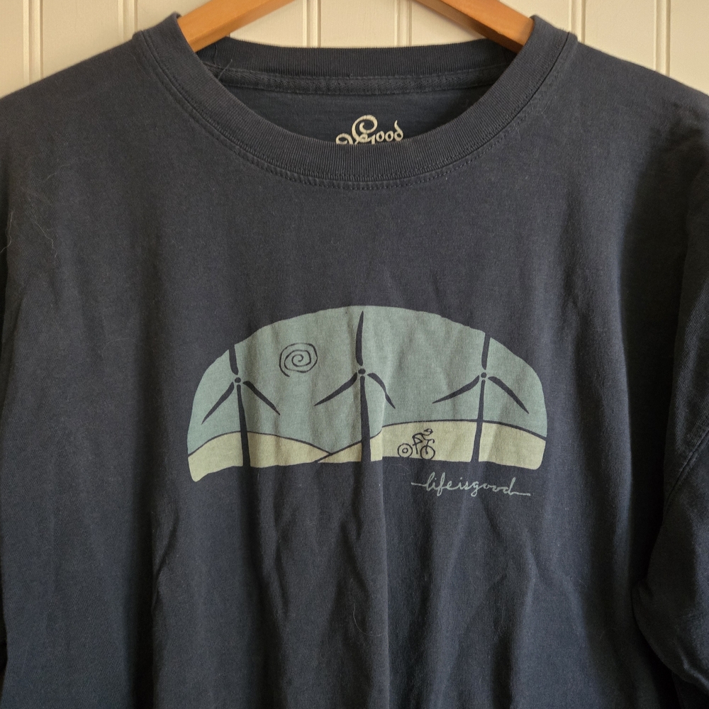 Life Is Good Men's Dark Blue Long Sleeve Tee Cyclist Windmill - Picture 2 of 4